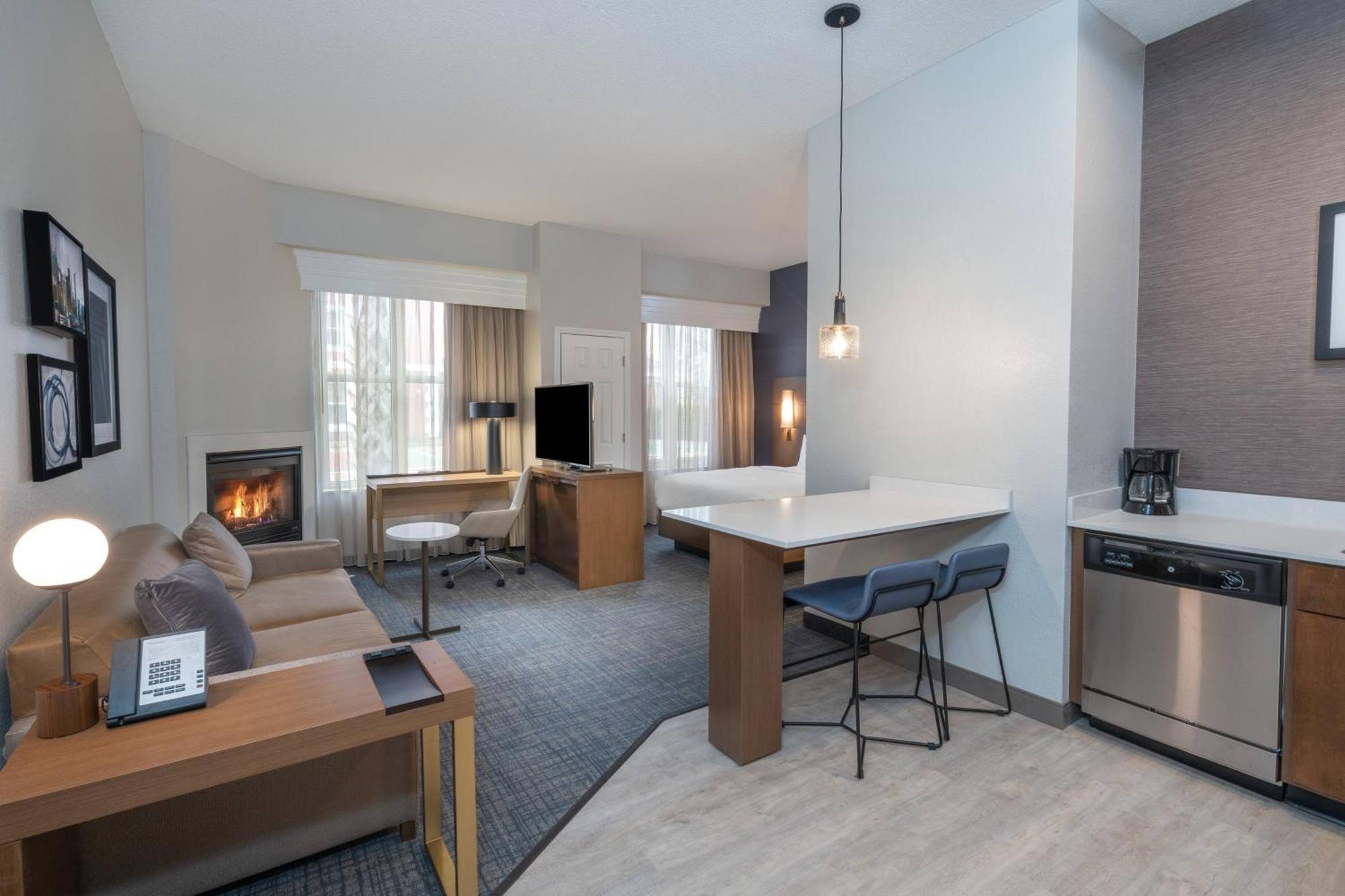Residence Inn By Marriott Charleston Airport Норт Чарлстън Екстериор снимка
