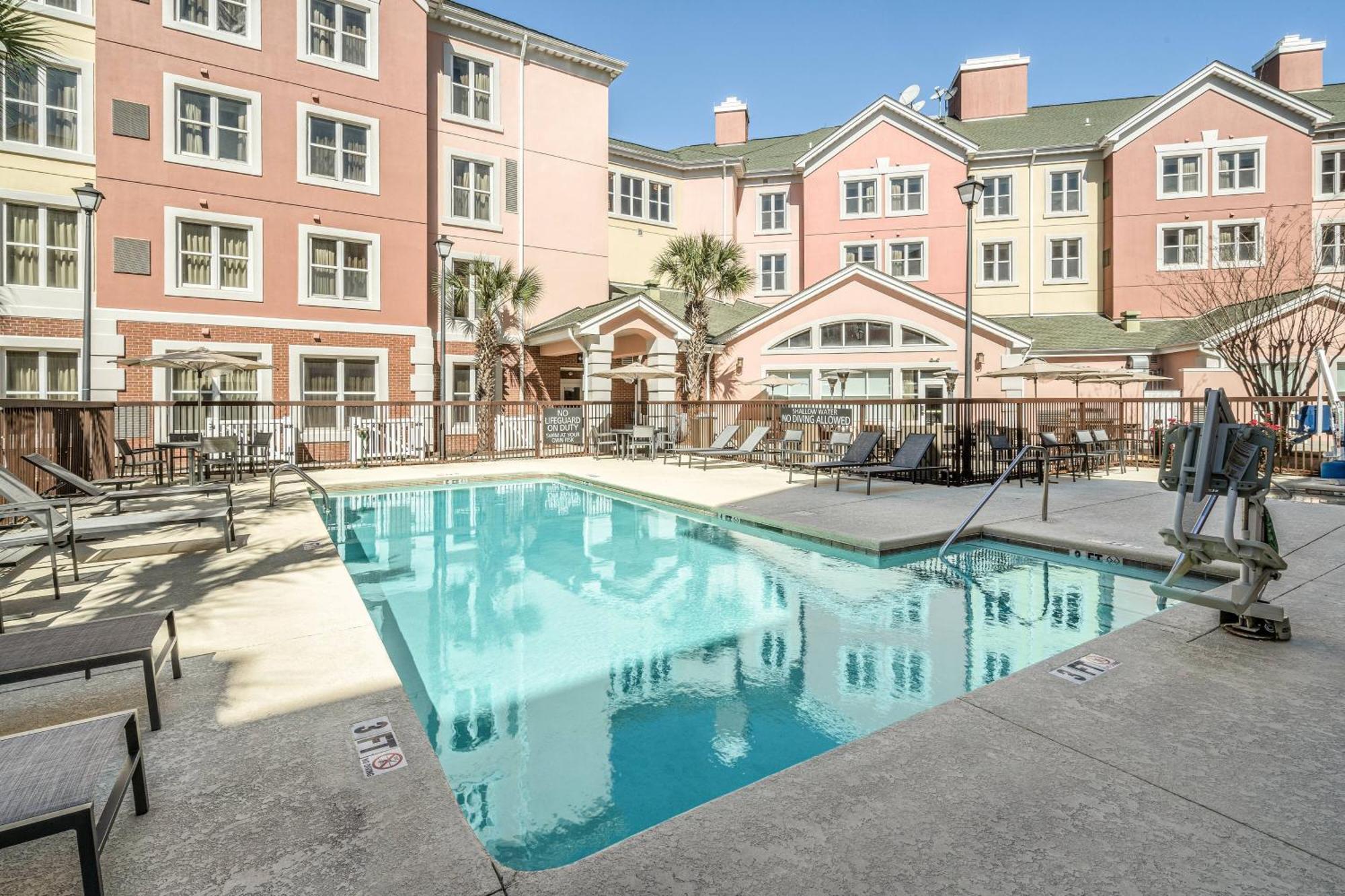 Residence Inn By Marriott Charleston Airport Норт Чарлстън Екстериор снимка