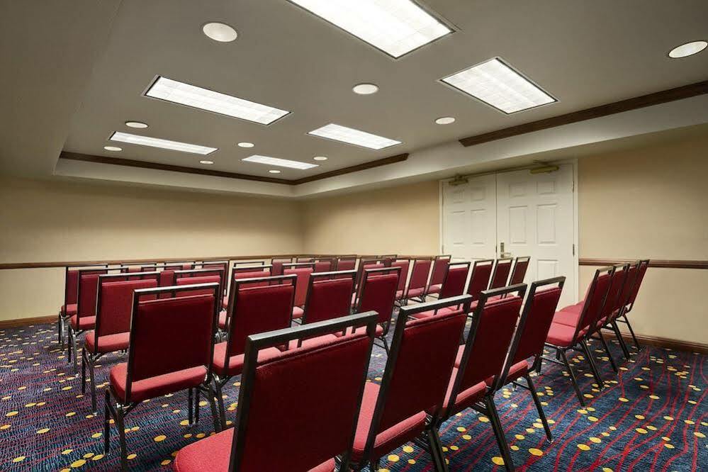 Residence Inn By Marriott Charleston Airport Норт Чарлстън Екстериор снимка