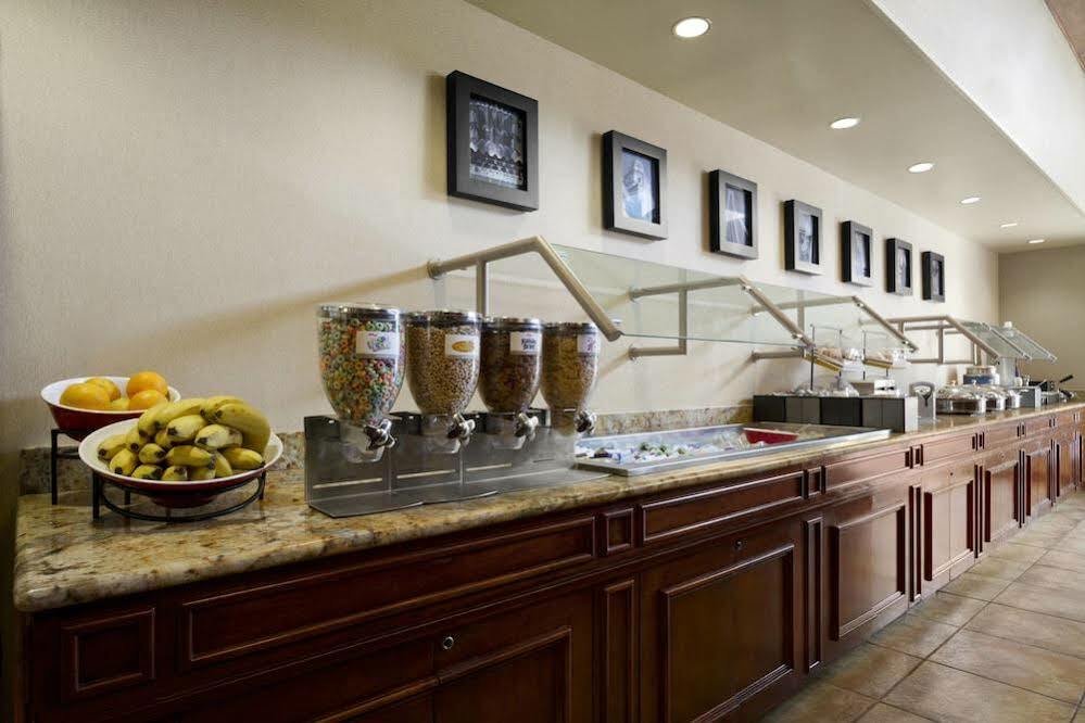 Residence Inn By Marriott Charleston Airport Норт Чарлстън Екстериор снимка
